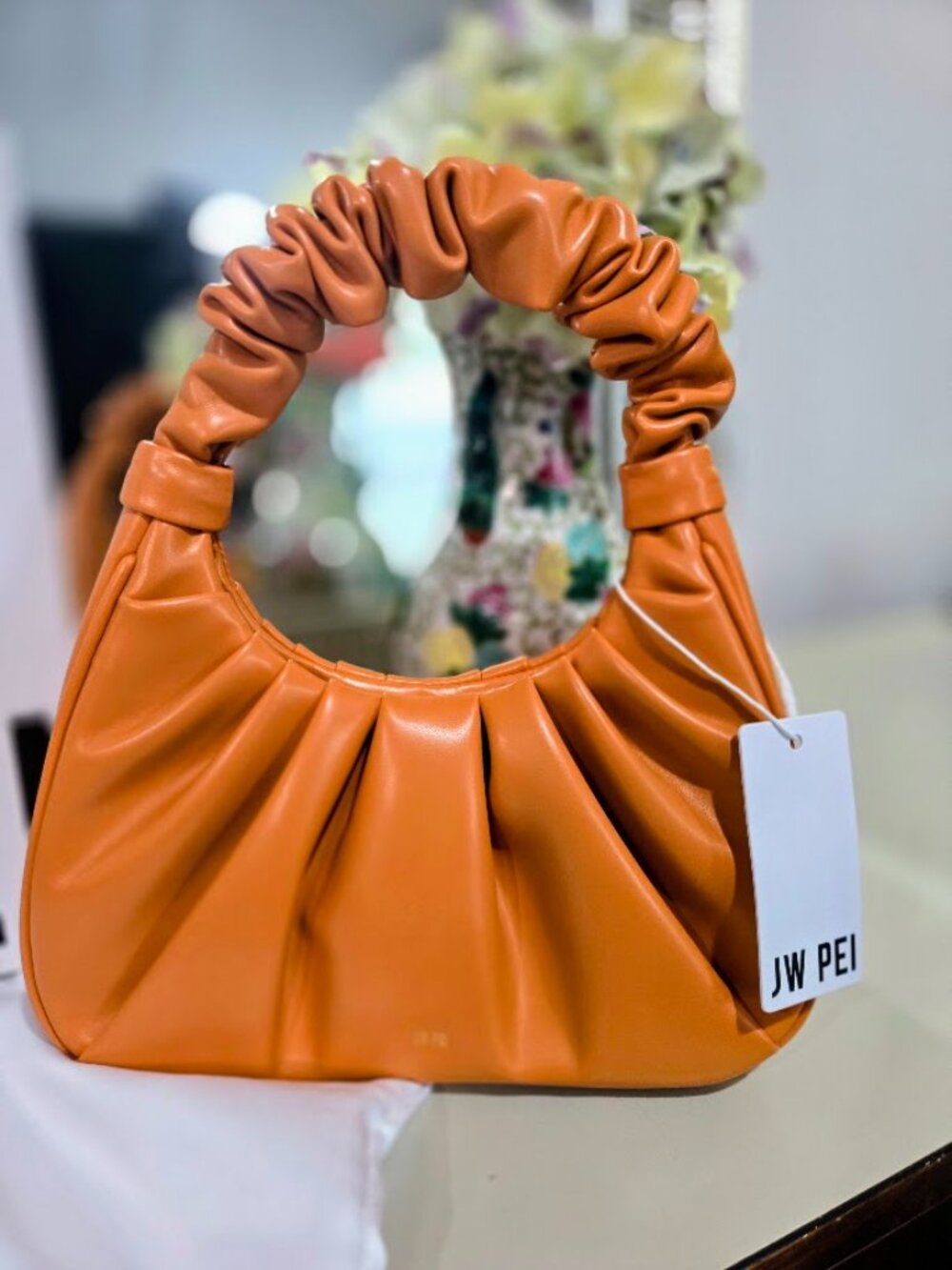 NWT JW PEI Gabbi Bag Orange Ruched Hobo Vegan Leather Purse Box Dust Bag - Picture 3 of 9